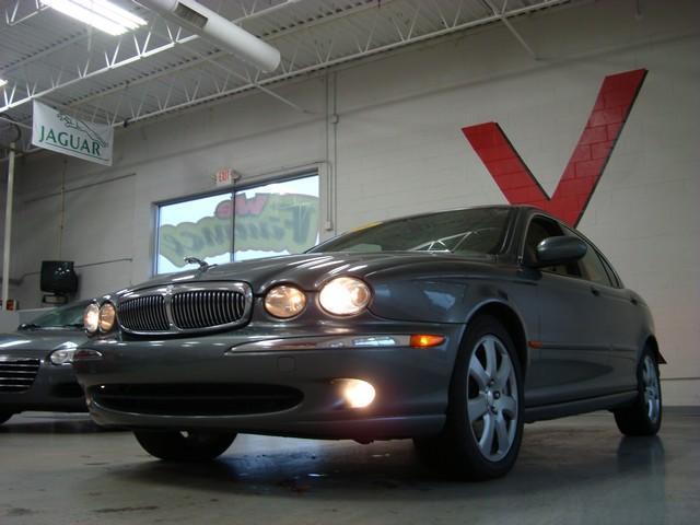 JAGUAR X-Type 2004 photo 2
