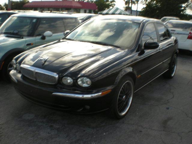 JAGUAR X-Type 2004 photo 2