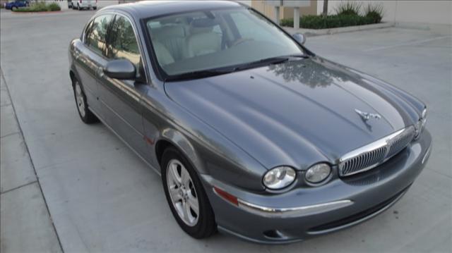 JAGUAR X-Type 2005 photo 2