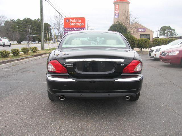 JAGUAR X-Type 2005 photo 3