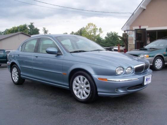 JAGUAR X-Type Base Sedan