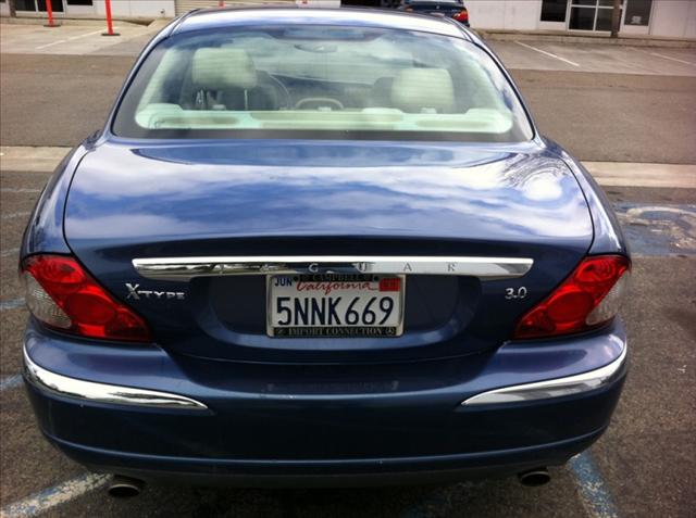 JAGUAR X-Type 2005 photo 3