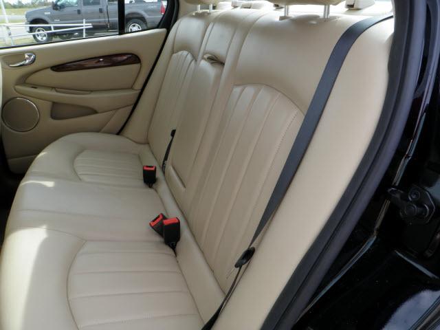 JAGUAR X-Type 2005 photo 2