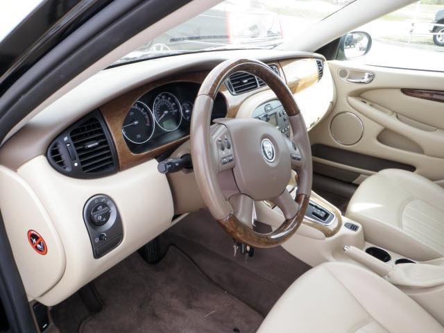 JAGUAR X-Type 2005 photo 4