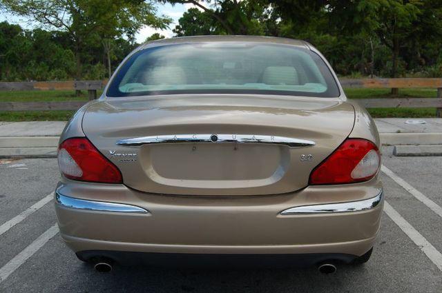 JAGUAR X-Type 2005 photo 4