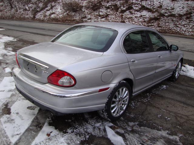JAGUAR X-Type 2005 photo 2