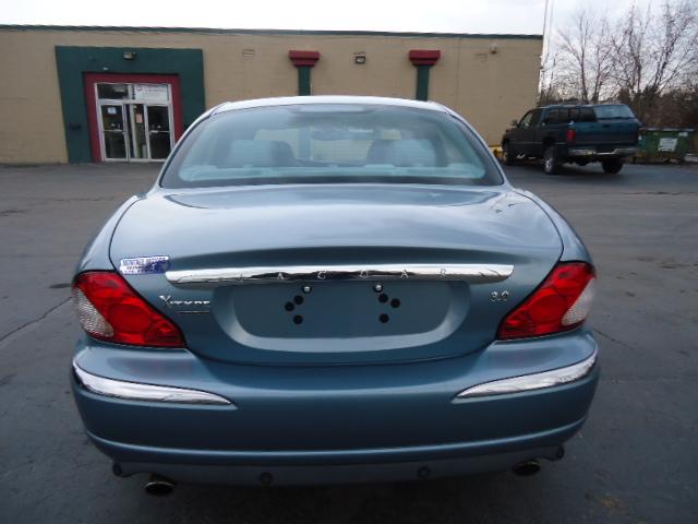 JAGUAR X-Type 2005 photo 4