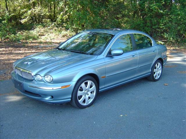 JAGUAR X-Type Base Sedan