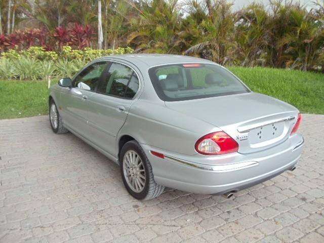 JAGUAR X-Type 2006 photo 3