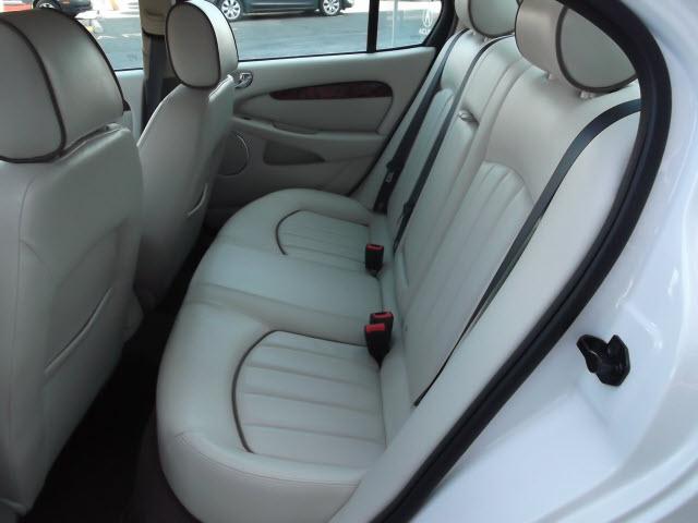 JAGUAR X-Type Rally Sport Sedan