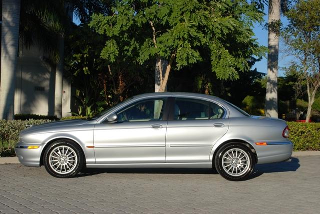 JAGUAR X-Type 2006 photo 3