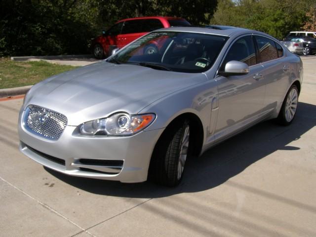 JAGUAR XF 2009 photo 2