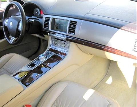 JAGUAR XF 2009 photo 1
