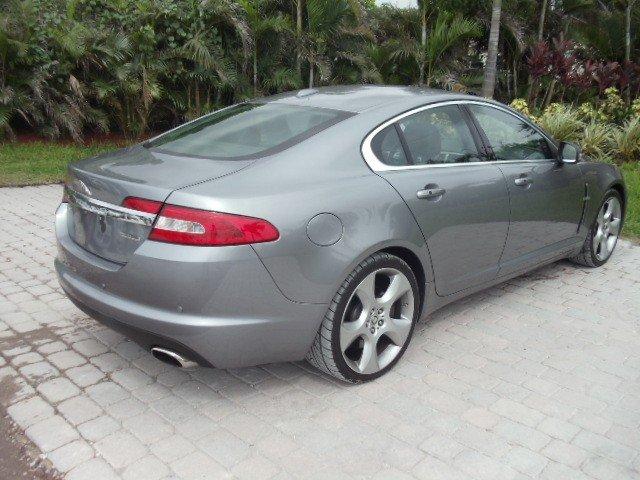 JAGUAR XF 2009 photo 2