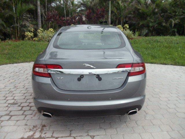 JAGUAR XF 2009 photo 3