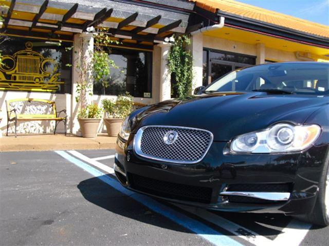 JAGUAR XF 2008 Infiniti Journey Sedan
