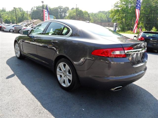 JAGUAR XF Coupe Sedan