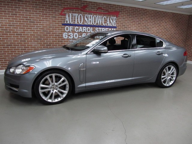 JAGUAR XF 2010 photo 2