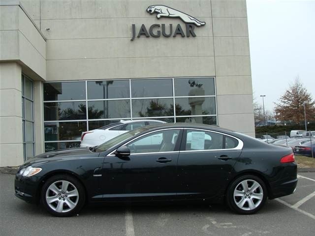 JAGUAR XF 2010 photo 1