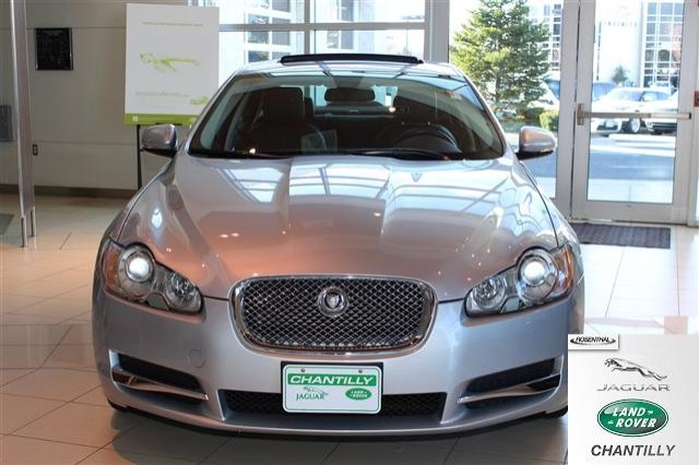 JAGUAR XF 2010 photo 1