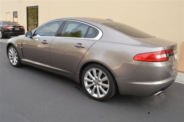 JAGUAR XF 2010 photo 4