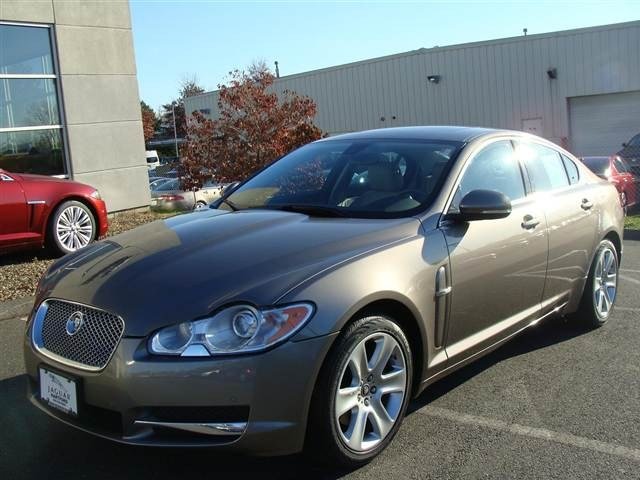 JAGUAR XF Coupe Unspecified