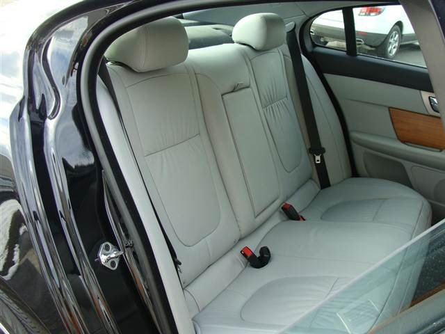 JAGUAR XF 2010 photo 5