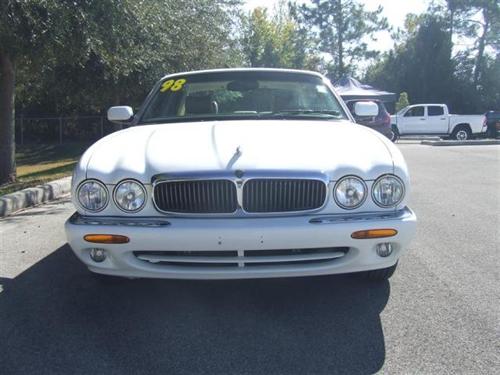 JAGUAR XJ8 1998 photo 1