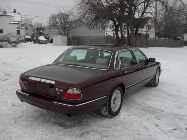 JAGUAR XJ8 1998 photo 4