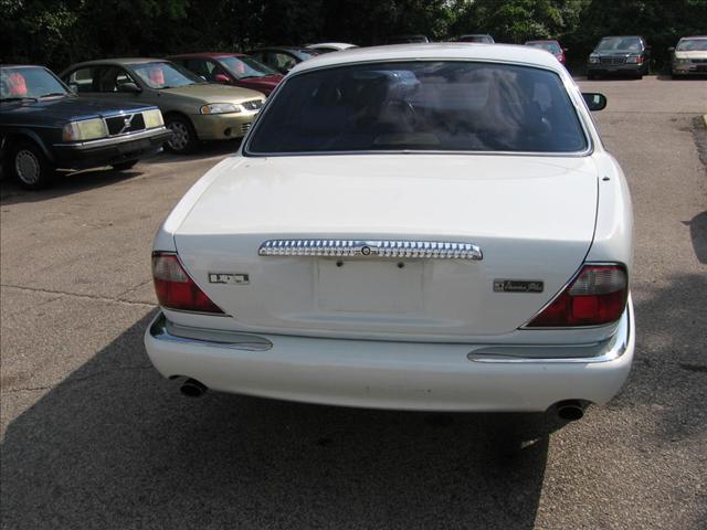 JAGUAR XJ8 1998 photo 1