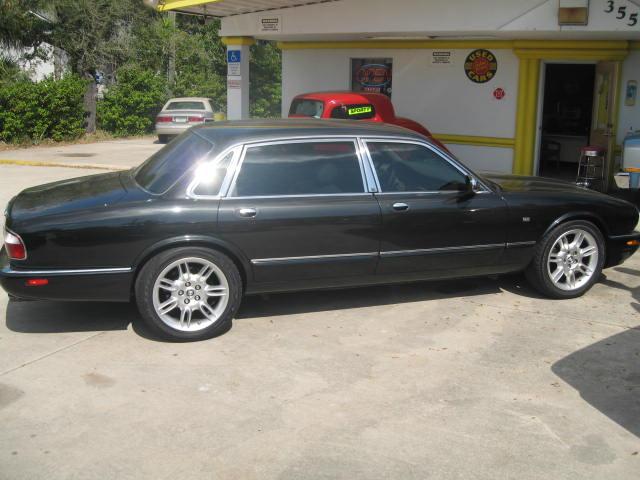 JAGUAR XJ8 1998 photo 2