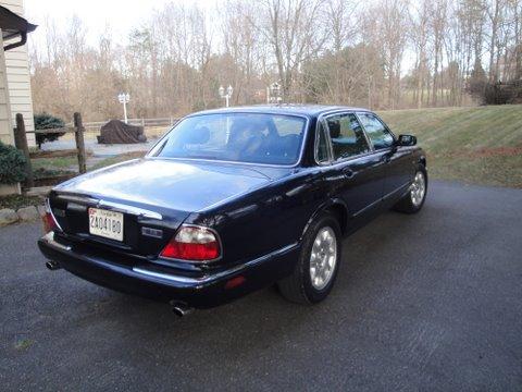 JAGUAR XJ8 2000 photo 2