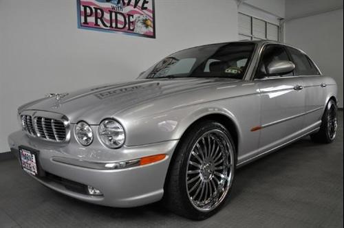 JAGUAR XJ8 2004 photo 1