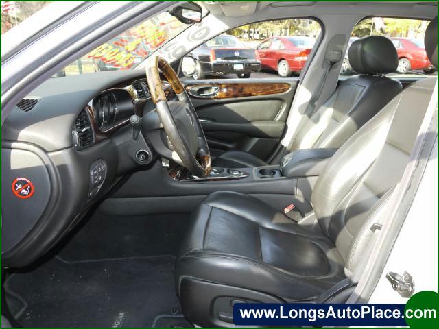 JAGUAR XJ8 2004 photo 4