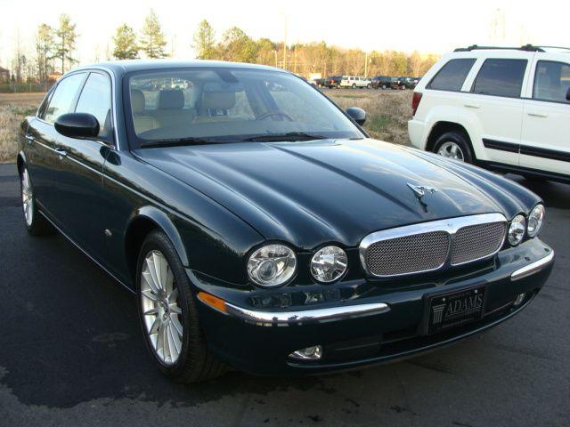 JAGUAR XJ8 SUV Sedan