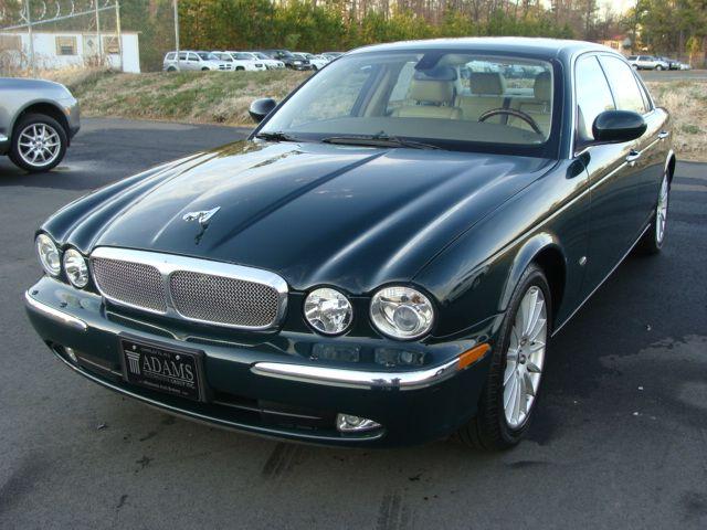 JAGUAR XJ8 2006 photo 1