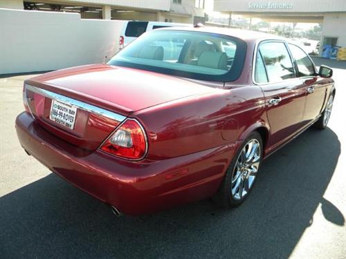 JAGUAR XJ8 2008 photo 3