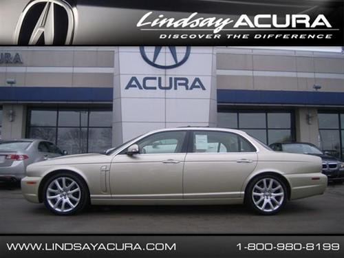 JAGUAR XJ8 Platinum 4WD Other