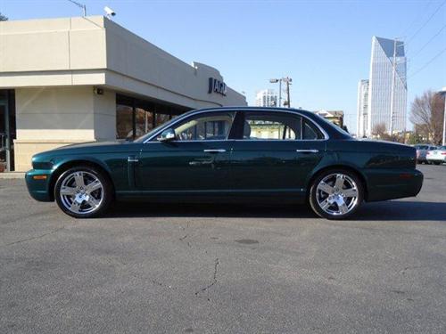 JAGUAR XJ8 2008 photo 1