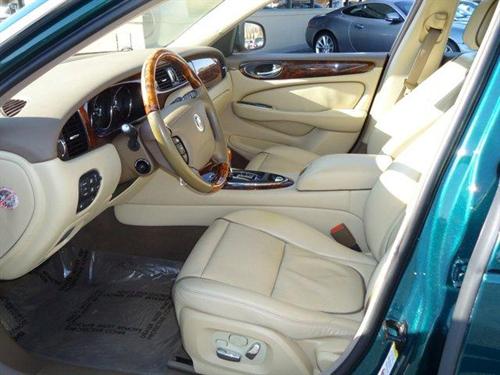 JAGUAR XJ8 2008 photo 2