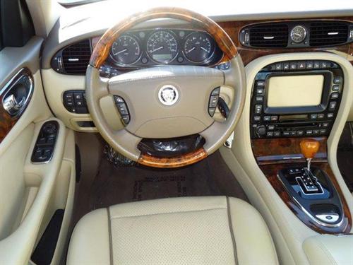 JAGUAR XJ8 2008 photo 4