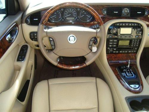 JAGUAR XJ8 2008 photo 1