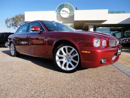 JAGUAR XJ8 2008 photo 1
