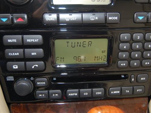 JAGUAR XJ8 2008 photo 1