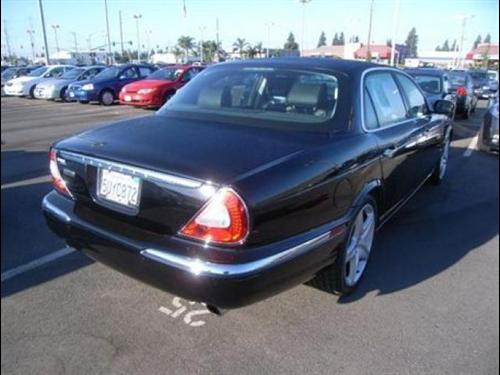 JAGUAR XJ Series 2006 photo 3