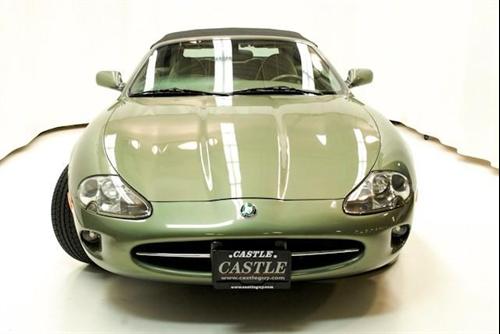 JAGUAR XK8 2000 photo 2