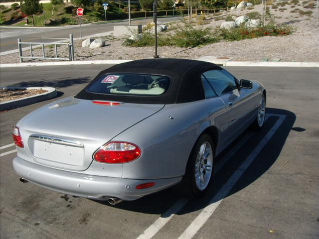 JAGUAR XK8 2001 photo 1