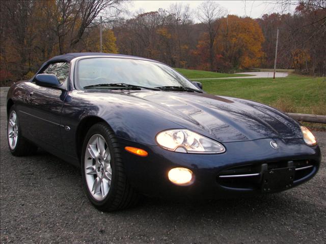 JAGUAR XK8 2001 photo 1