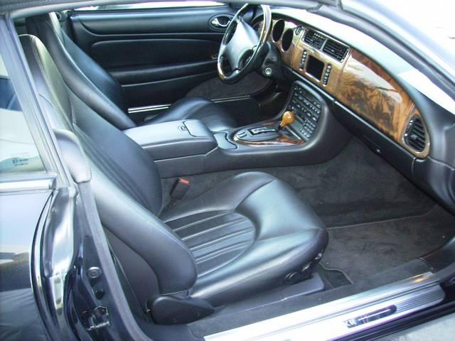 JAGUAR XKR 2000 photo 3