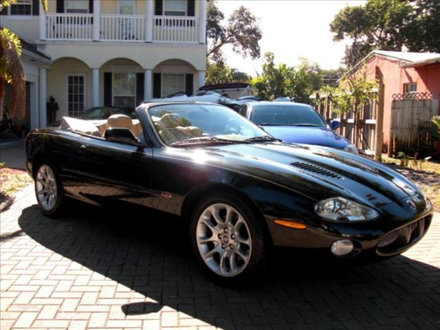 JAGUAR XKR Base Convertible